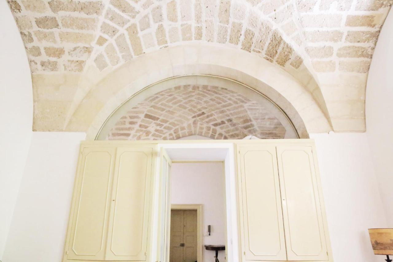 Garden Suite At Palazzo Famularo Lecce Exterior foto